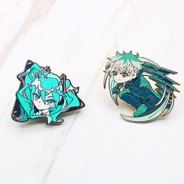 China High Quality Metal Soft Hard Enamel Pins Manufacturer